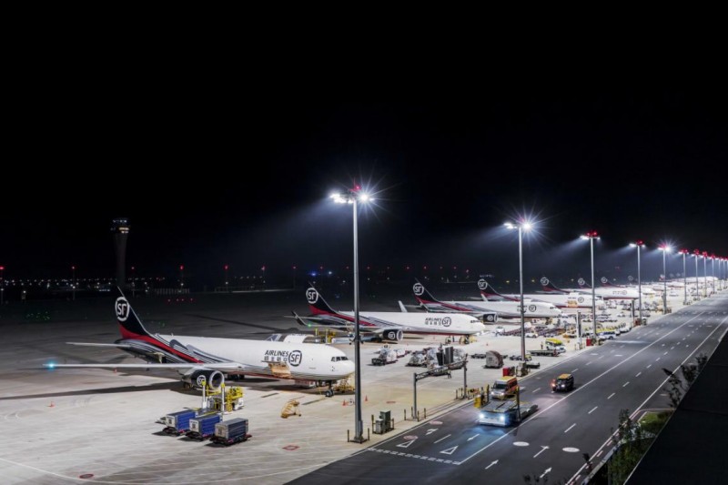 顺丰鄂州枢纽织密全球货运网络，国际业务开启“中国速度”新篇章